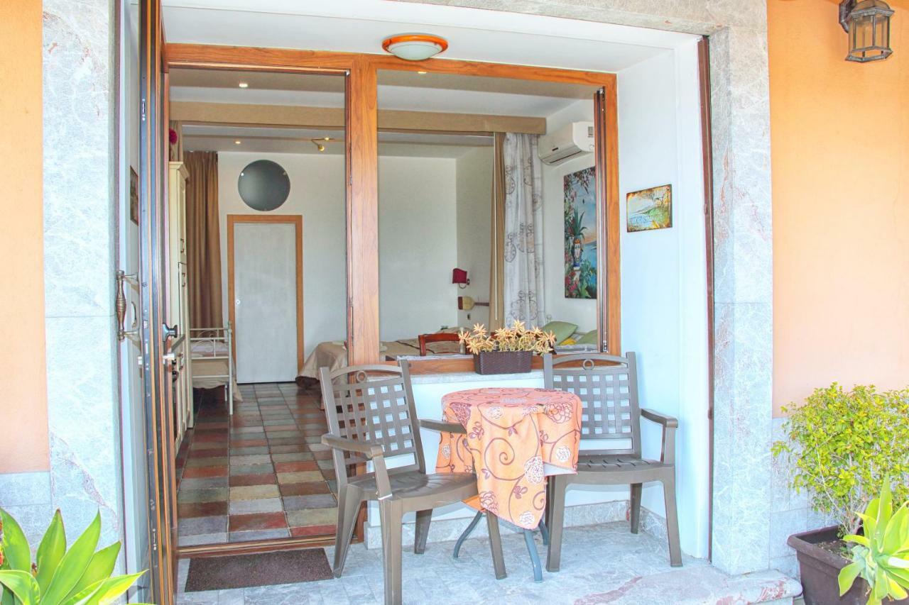 Antica Stazione Lägenhet Taormina Exteriör bild